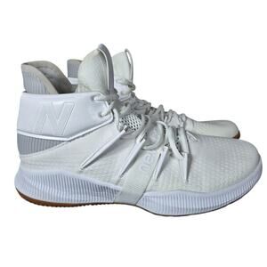 New Balance OMN1S Shoes Mens Size 9.5 White Gray Basketball Sneakers FuelCell